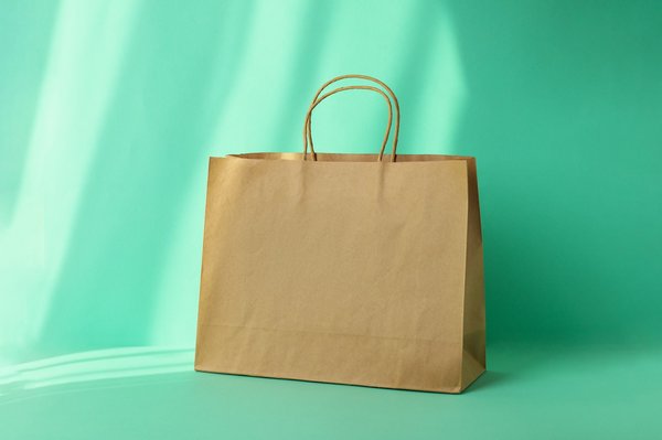 Pourquoi choisir un sac papier luxe pour votre marque ?
