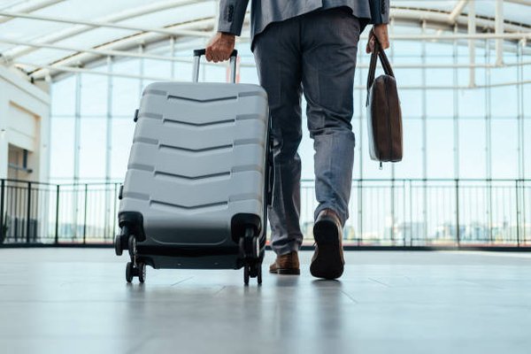 Optimiser vos déplacements professionnels avec les services d'un consultant business travel : découvrez comment !